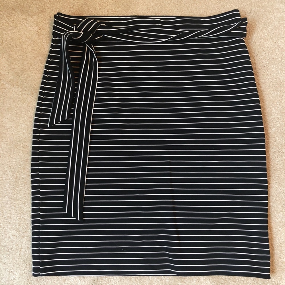 Striped Pencil Skirt